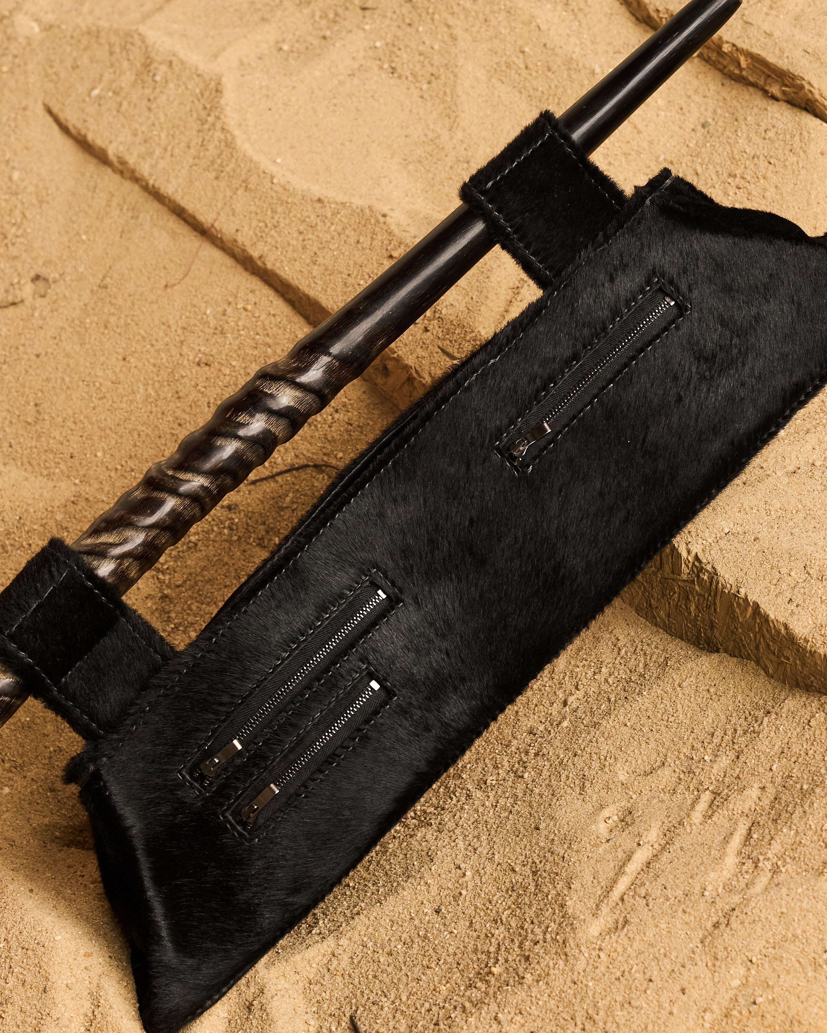 ORYX HORN CLUTCH