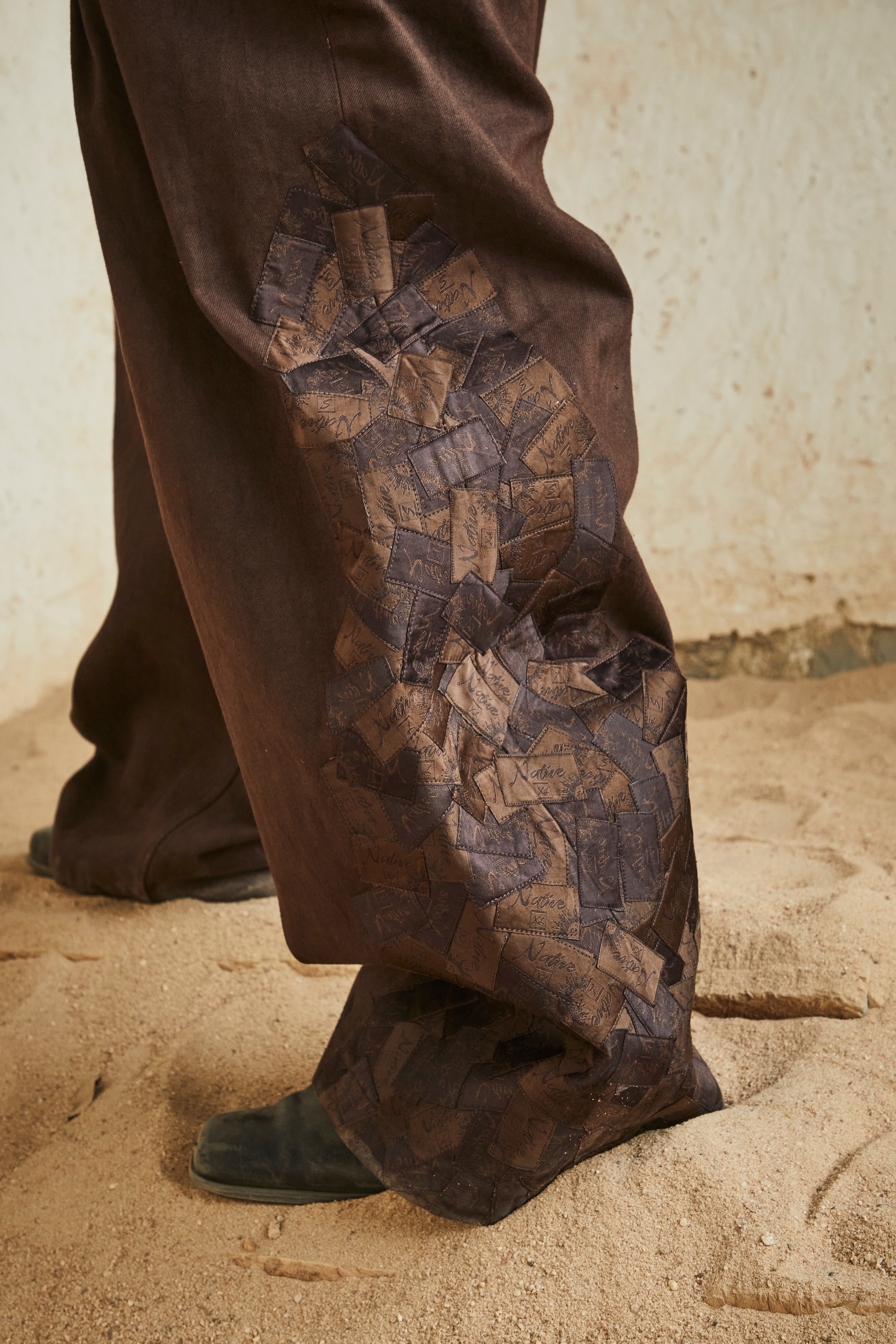 ‘EARTH BROWN’ 14OZ PLEATED SELVEDGE DENIM