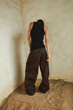 ‘EARTH BROWN’ 14OZ PLEATED SELVEDGE DENIM